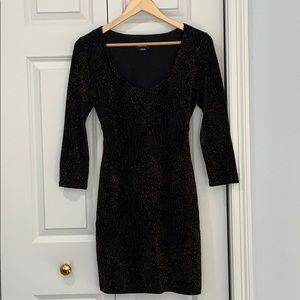 Bebe 3/4 length sleeve open back dress
